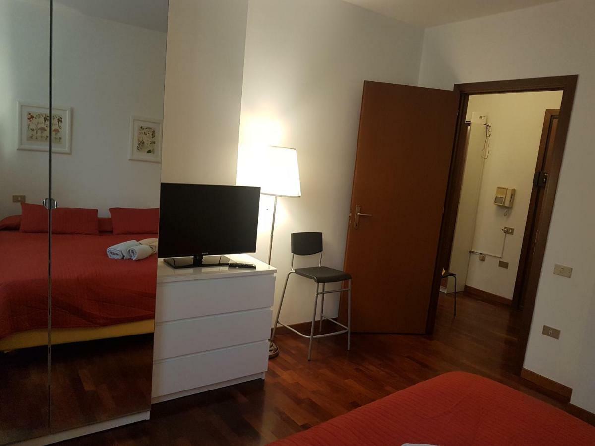 Basilica Apartment Торино Екстериор снимка